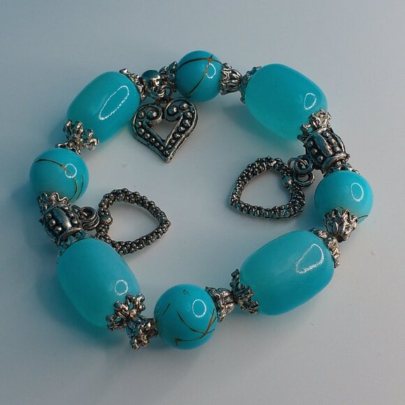 Women's Blue Clear Crystal beaded Bracelet, with little silver hearts - Picture 6 of 6